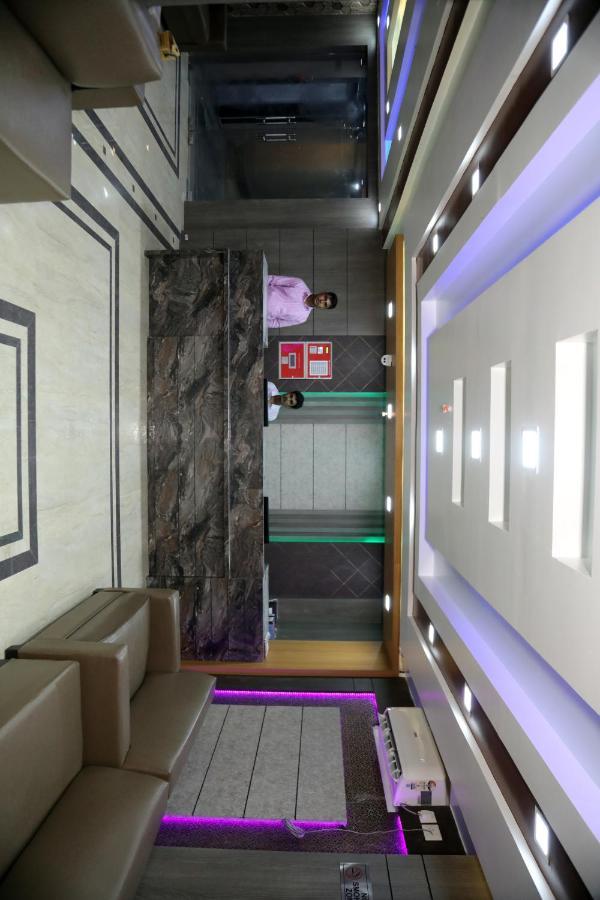 Hotel Nandini Baharampur 외부 사진