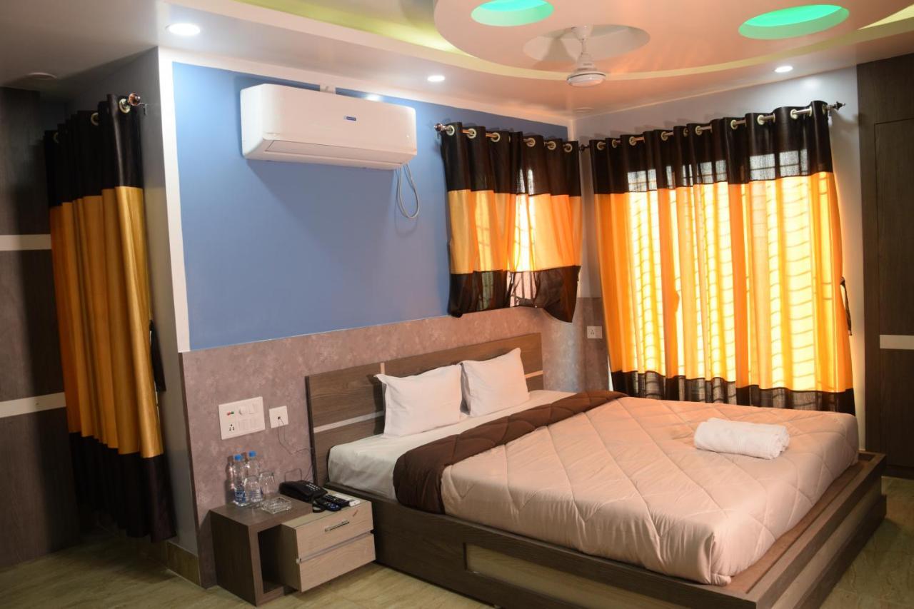 Hotel Nandini Baharampur 외부 사진