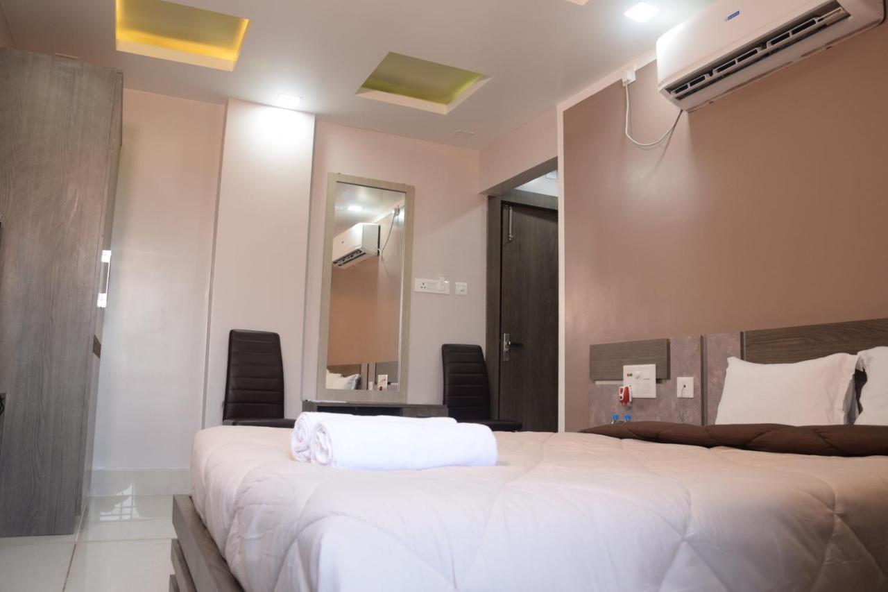 Hotel Nandini Baharampur 외부 사진