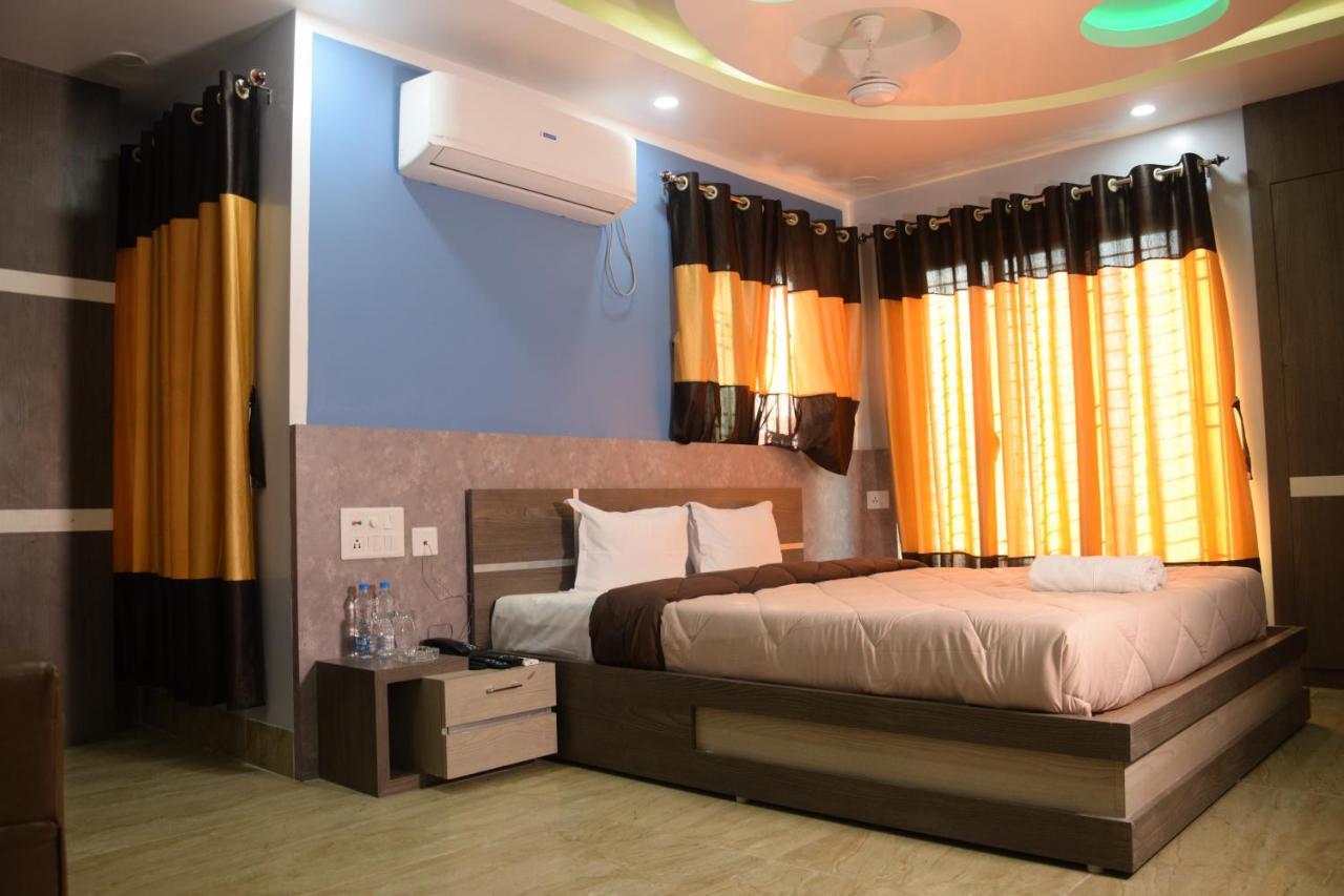 Hotel Nandini Baharampur 외부 사진