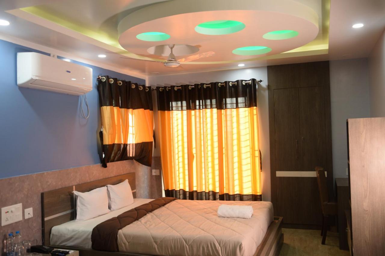 Hotel Nandini Baharampur 외부 사진