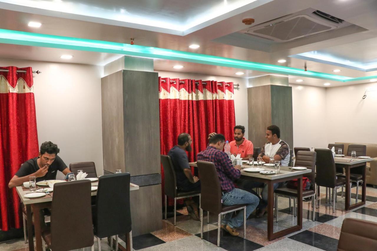 Hotel Nandini Baharampur 외부 사진