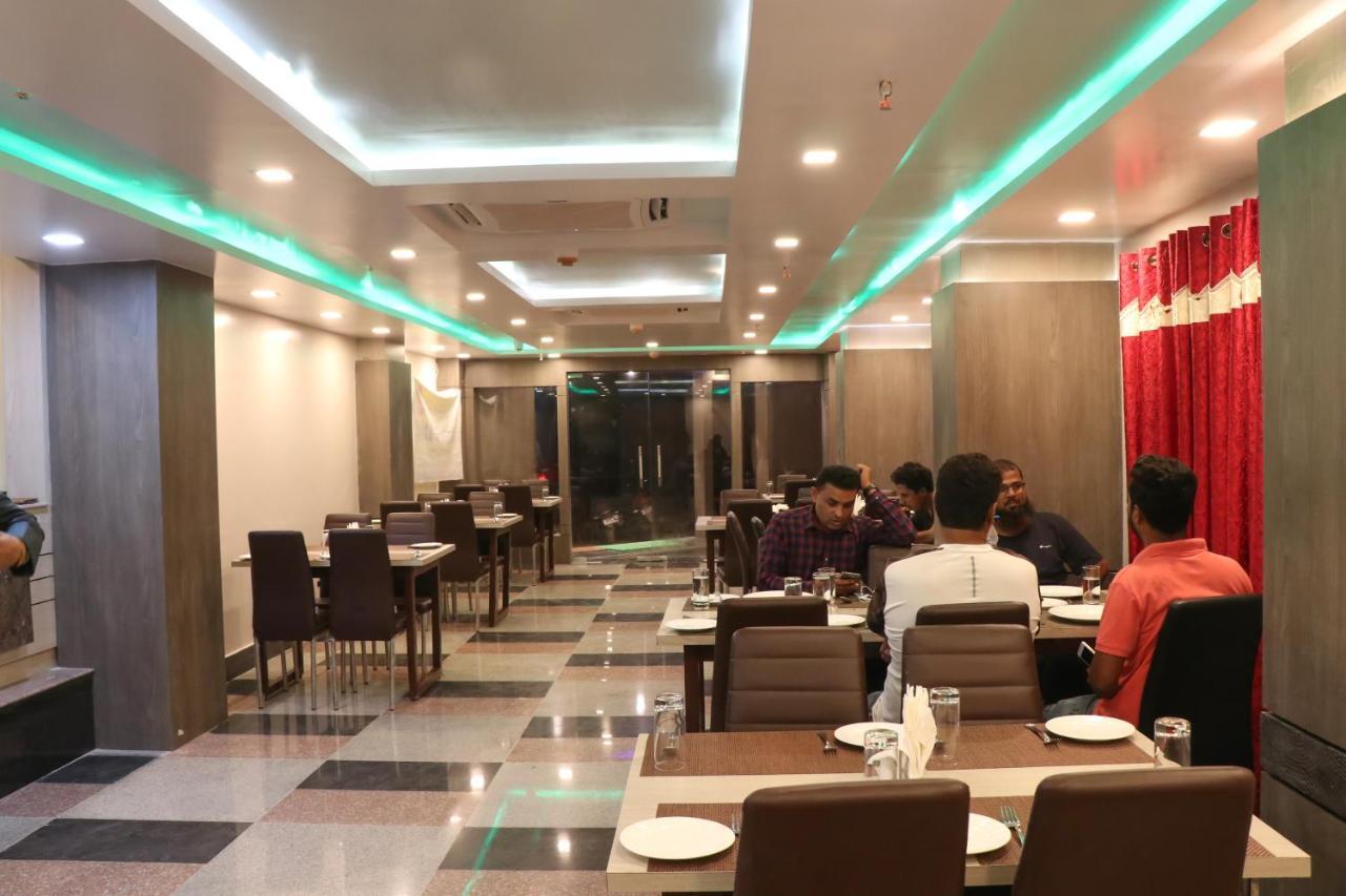 Hotel Nandini Baharampur 외부 사진