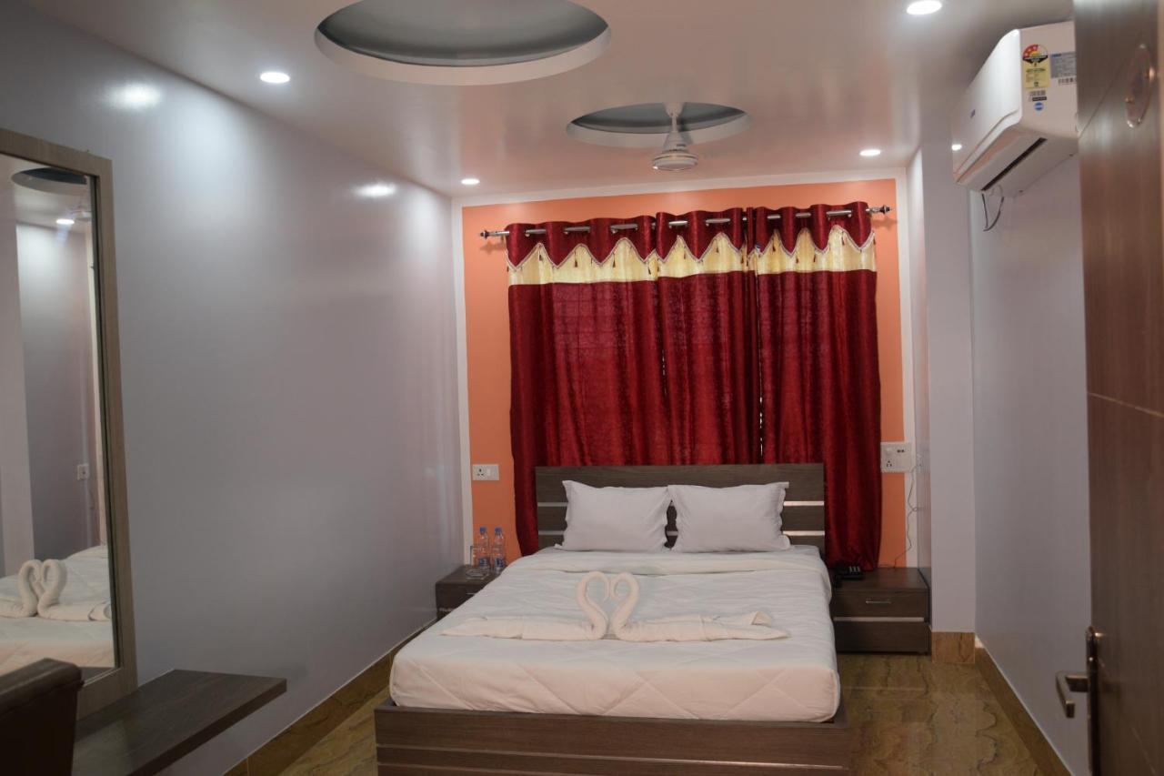 Hotel Nandini Baharampur 외부 사진